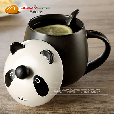 创意马克杯陶瓷杯 带盖勺可爱卡通杯子定制(黑色熊猫)