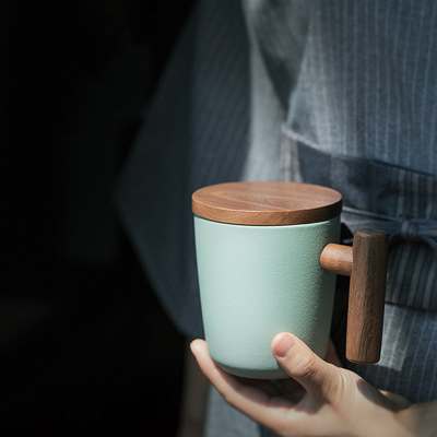 木柄带盖马克杯 个性简约磨砂陶瓷水杯办公室咖啡茶水杯子